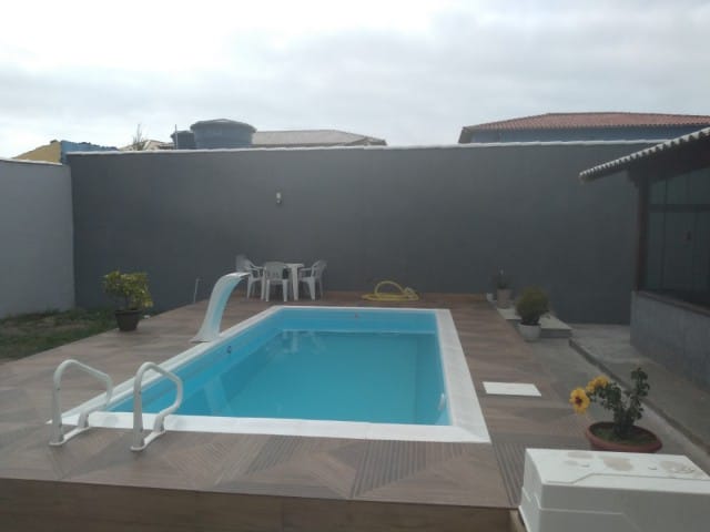 Casa 3 quartos e 3 banheiros, à venda, no bairro Cidade Praiana em Rio das Ostras