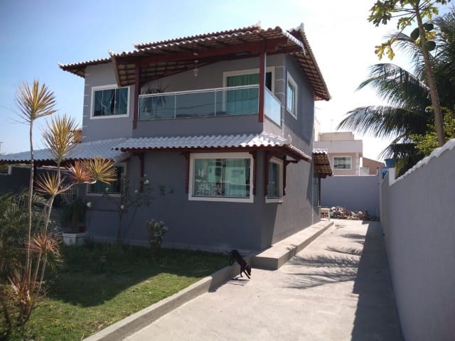 Casa 3 quartos e 3 banheiros, à venda, no bairro Cidade Praiana em Rio das Ostras