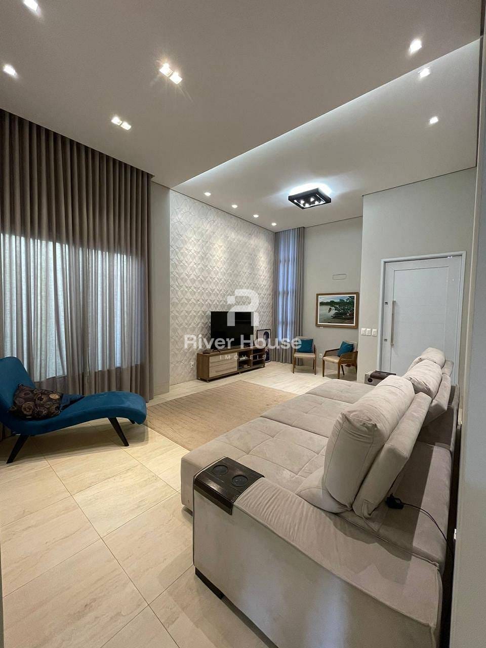 Casa para alugar com 3 quartos, 187m² - Foto 1