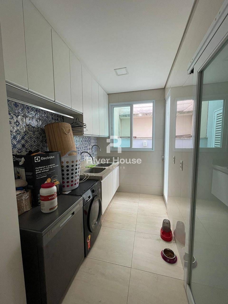 Casa para alugar com 3 quartos, 187m² - Foto 10