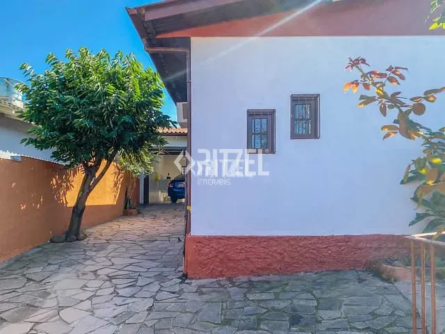 Casa com 212m² 4 quartos e 2 banheiros, à venda, no bairro Liberdade em Novo Hamburgo