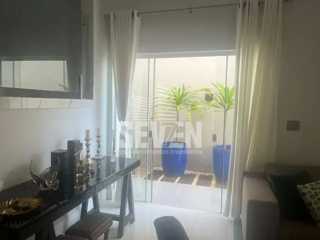 Casa com 360m² 3 quartos e 6 banheiros, à venda, no bairro Residencial Villaggio II em Bauru