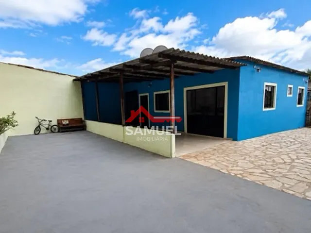 Casa com 300m² 3 quartos e 1 banheiro, à venda, no bairro Areal (Águas Claras) em Brasília