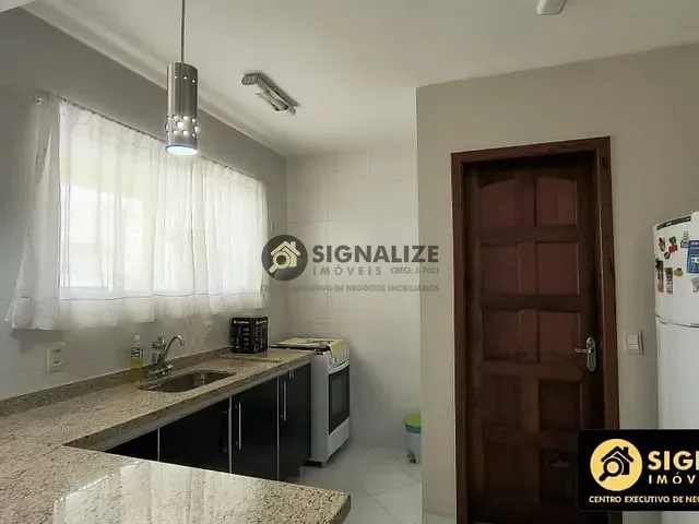 Casa 2 quartos e 2 banheiros, à venda, no bairro Peró em Cabo Frio
