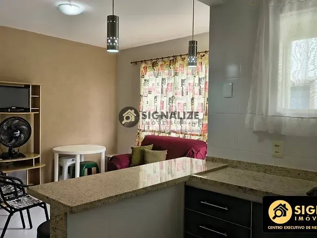 Casa 2 quartos e 2 banheiros, à venda, no bairro Peró em Cabo Frio