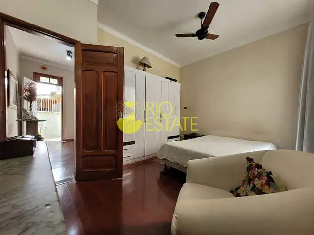 Casa com 439m² 3 quartos e 2 banheiros, à venda, no bairro Saudade em Barra Mansa
