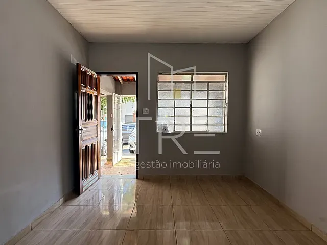 Casa com 250m², para alugar, no bairro Jardim Guanabara em Campinas