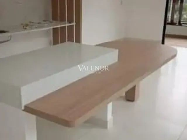 Casa com 250m² 3 quartos e 3 banheiros, à venda, no bairro Loteamento Reserva Ermida em Jundiaí