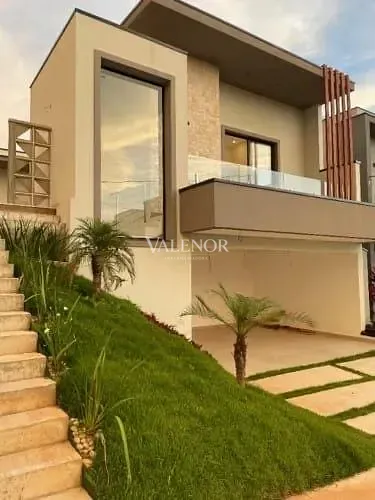 Casa, 3 quartos, 250 m² - Foto 1