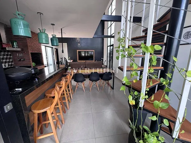 Casa 3 quartos e 2 banheiros, à venda, no bairro Jardim Ecoville I em Cambé