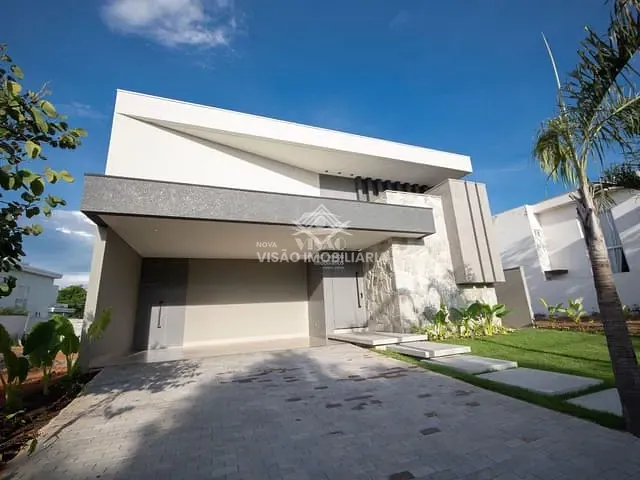Casa com 385m², à venda, no bairro Eunice em Sinop