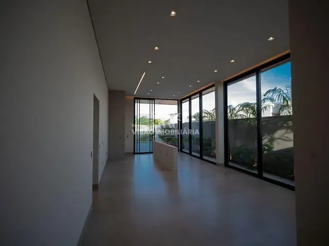 Casa com 385m², à venda, no bairro Eunice em Sinop