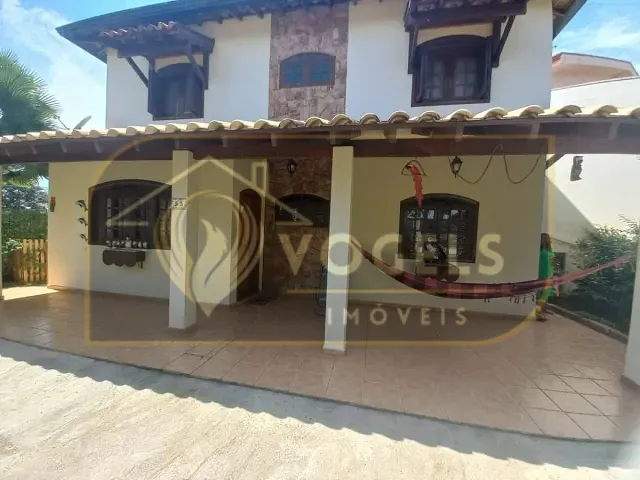 Casa 4 quartos e 3 banheiros, à venda, no bairro Jardim Holanda em Holambra