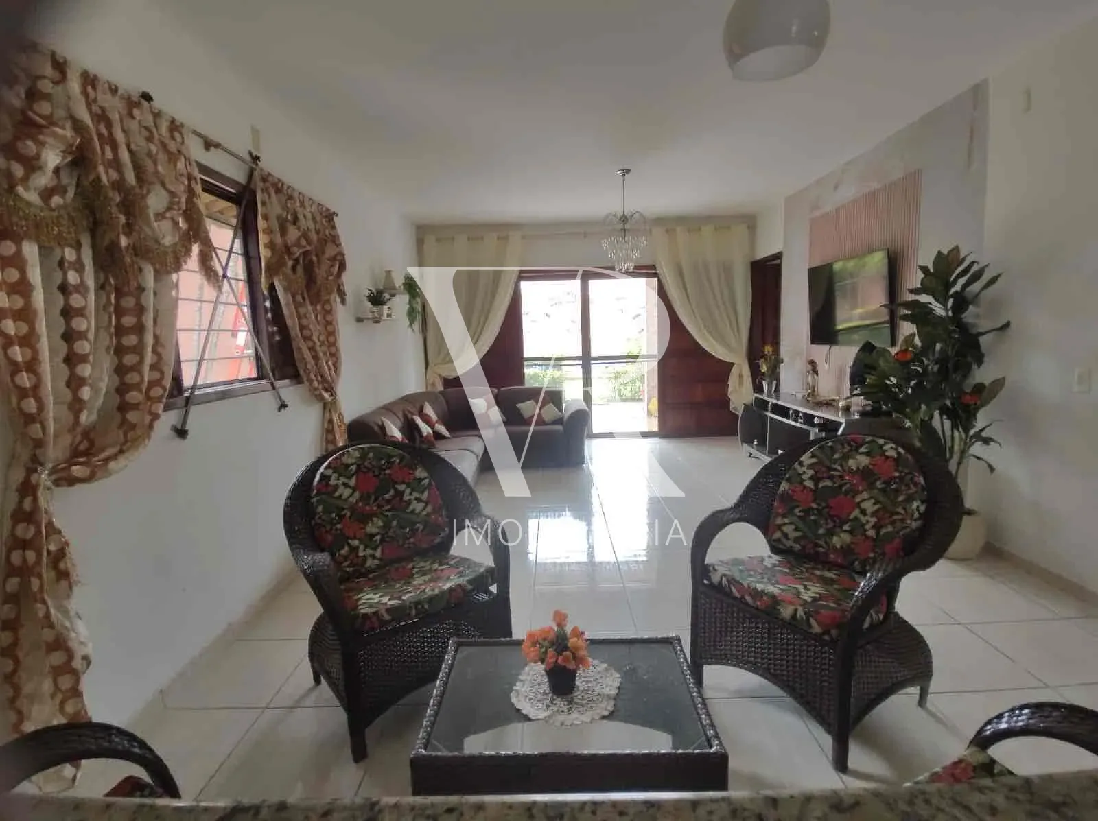 Casa, 5 quartos, 240 m² - Foto 15