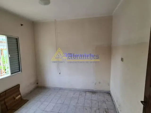 Casa com 238m² 4 quartos e 3 banheiros, à venda, no bairro Vila Rosaria em São Paulo