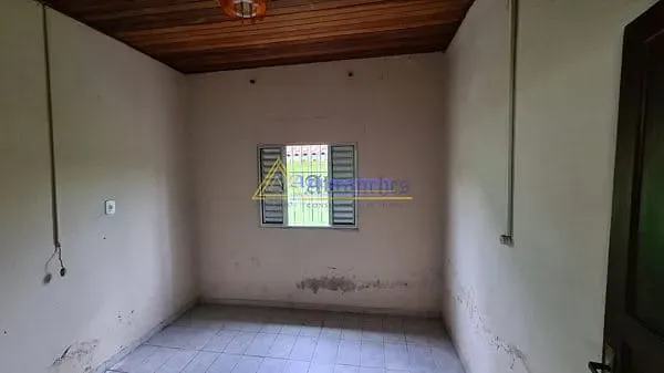 Casa, 4 quartos, 180 m² - Foto 2