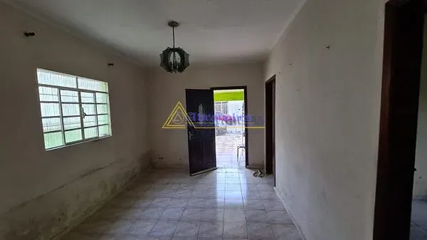 Casa, 4 quartos, 180 m² - Foto 4