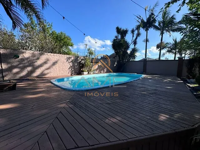 Casa com 400m², à venda, no bairro Laranjal em Pelotas