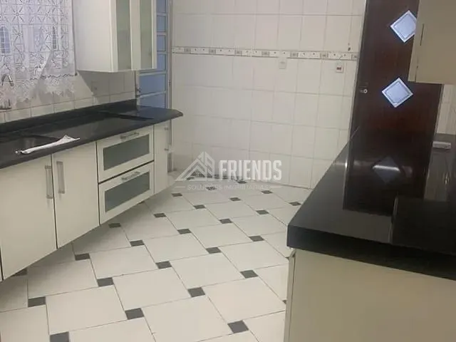 Casa com 200m² 3 quartos e 3 banheiros, à venda, no bairro Vila Centenário em São Paulo