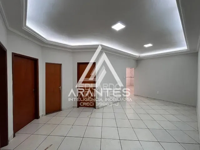 Casa 3 quartos e 3 banheiros, à venda, no bairro Jardim Califórnia em Barretos