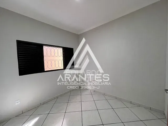 Casa 3 quartos e 3 banheiros, à venda, no bairro Jardim Califórnia em Barretos