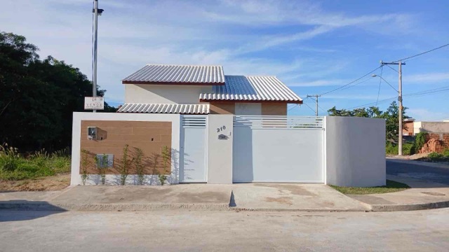 Casa com 242m² 3 quartos e 2 banheiros, à venda, no bairro Village em Campos dos Goytacazes