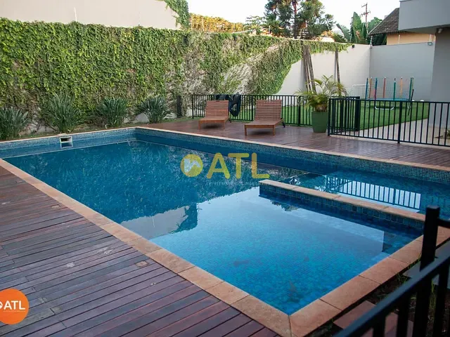 Casa com 1070m² 4 quartos e 7 banheiros, à venda, no bairro Nova Ourinhos em Ourinhos
