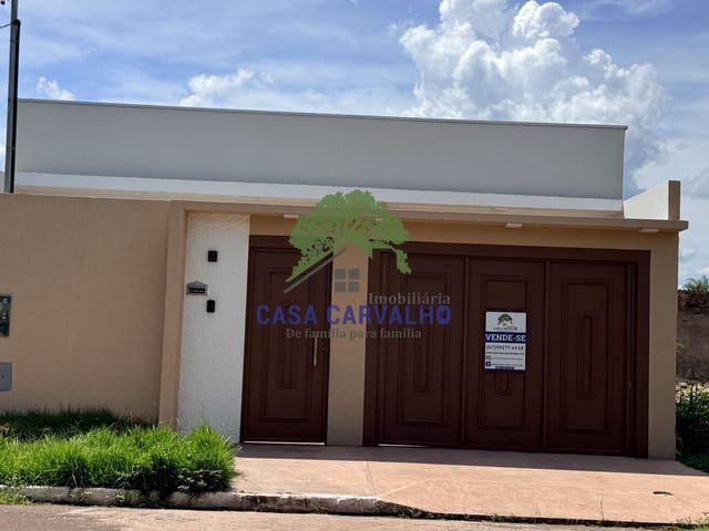 Casa 3 quartos e 2 banheiros, à venda, no bairro Maria Leite em Corumbá