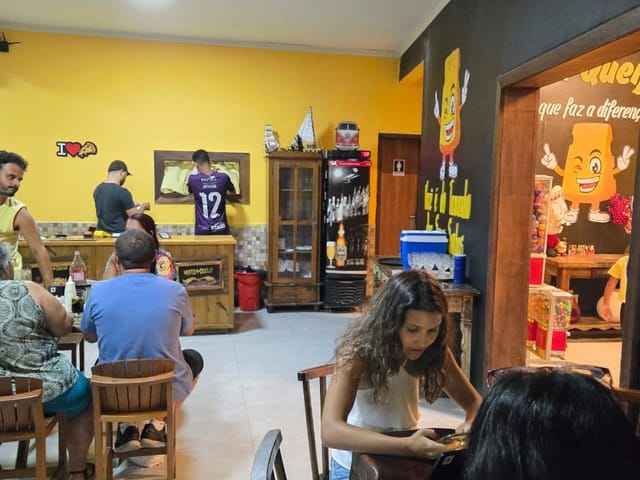 Casa com 306m², à venda, no bairro ARMAÇÃO em Penha