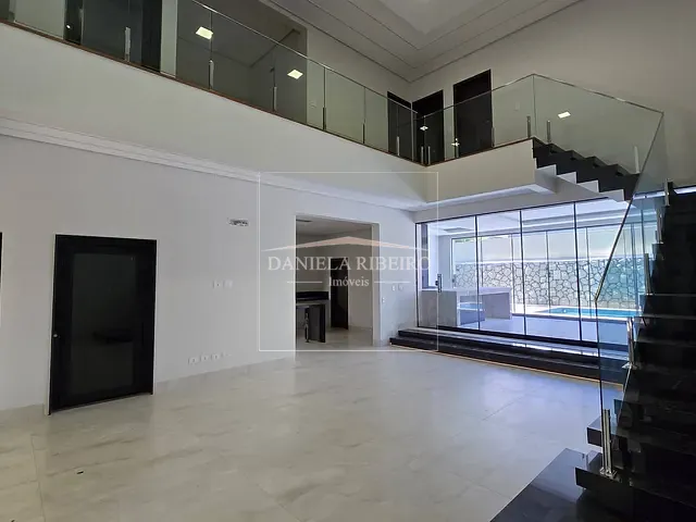 Casa com 345m² 5 quartos e 6 banheiros, à venda, no bairro Esperança em Londrina