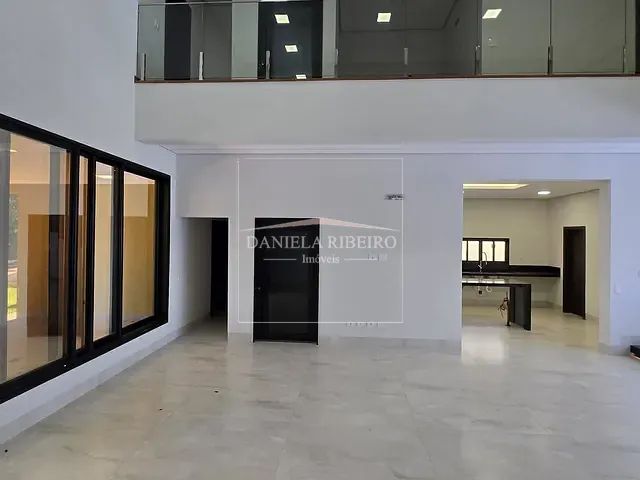 Casa com 345m² 5 quartos e 6 banheiros, à venda, no bairro Esperança em Londrina