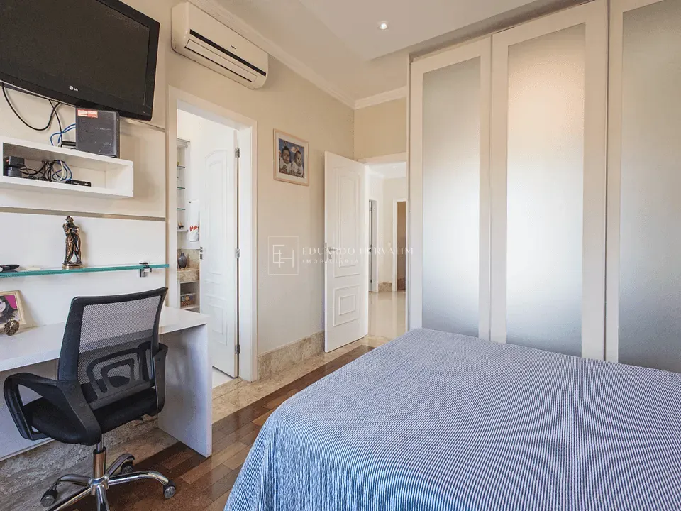 Casa, 4 quartos, 585 m² - Foto 23