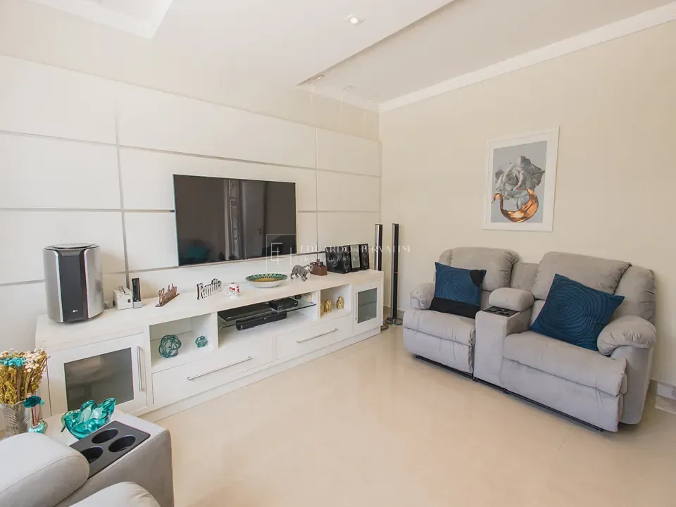 Casa, 4 quartos, 585 m² - Foto 25