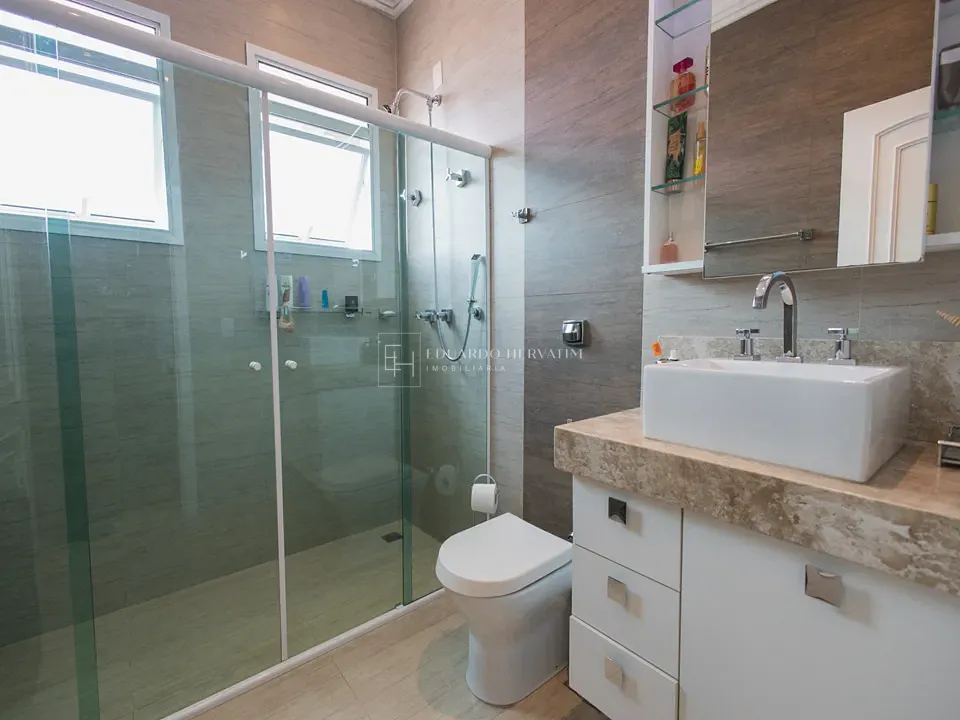 Casa, 4 quartos, 585 m² - Foto 15