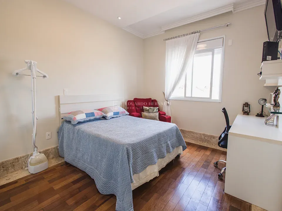 Casa, 4 quartos, 585 m² - Foto 24