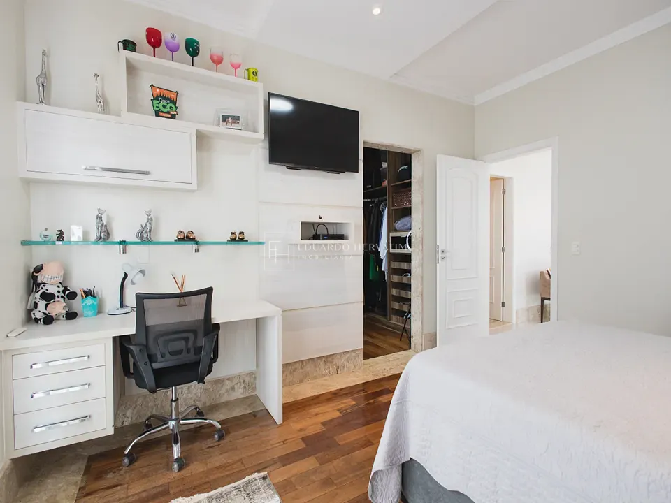 Casa, 4 quartos, 585 m² - Foto 19