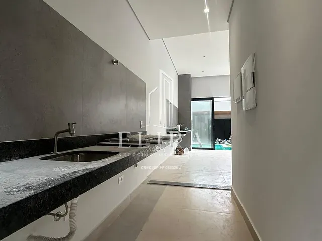 Casa com 150m² 3 quartos e 2 banheiros, à venda, no bairro Jardim Boer I em Americana