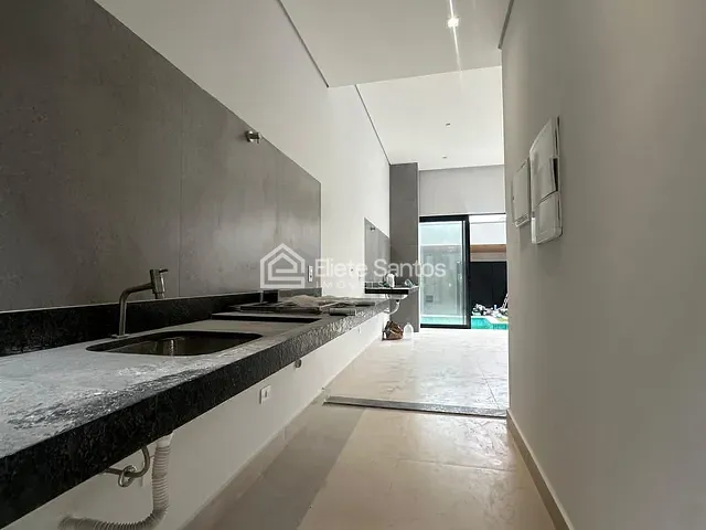 Casa com 150m² 3 quartos e 2 banheiros, à venda, no bairro Jardim Boer I em Americana