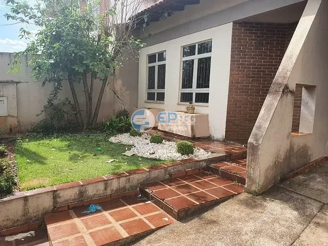 Casa com 330m² 4 quartos e 3 banheiros, à venda, no bairro Lago Parque em Londrina