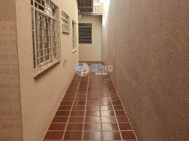 Casa com 330m² 4 quartos e 3 banheiros, à venda, no bairro Lago Parque em Londrina