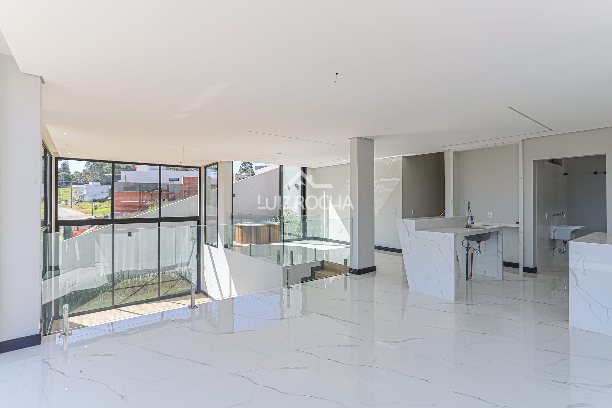 Casa à venda com 4 quartos, 273m² - Foto 7