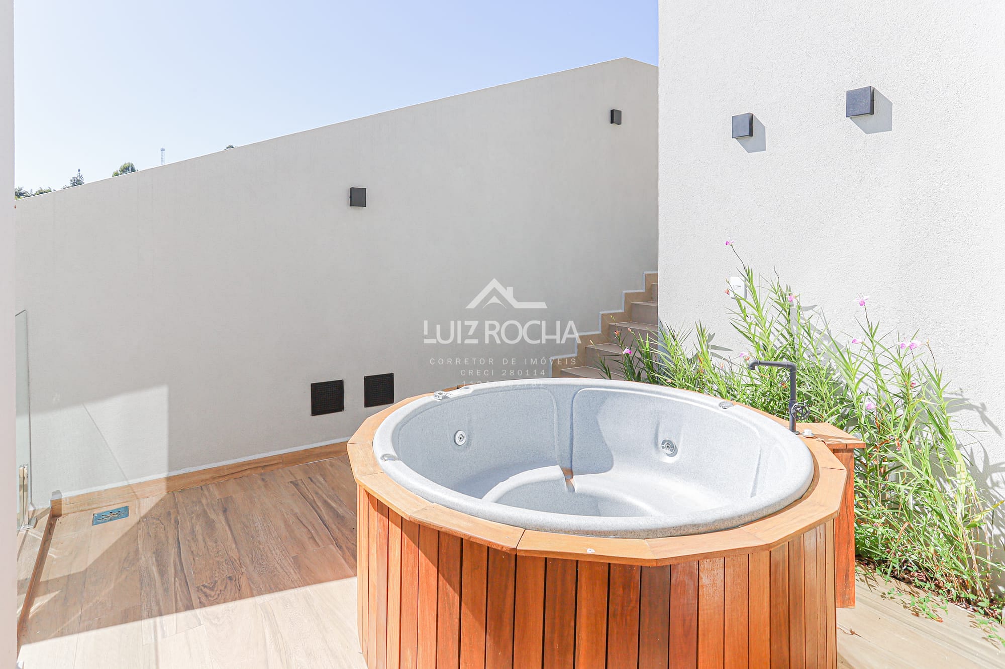 Casa à venda com 4 quartos, 273m² - Foto 17
