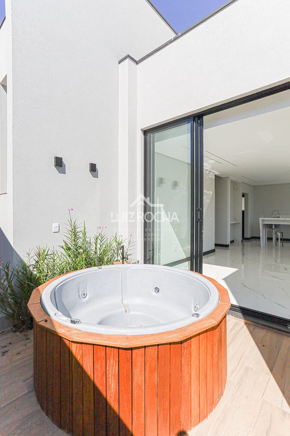 Casa à venda com 4 quartos, 273m² - Foto 18