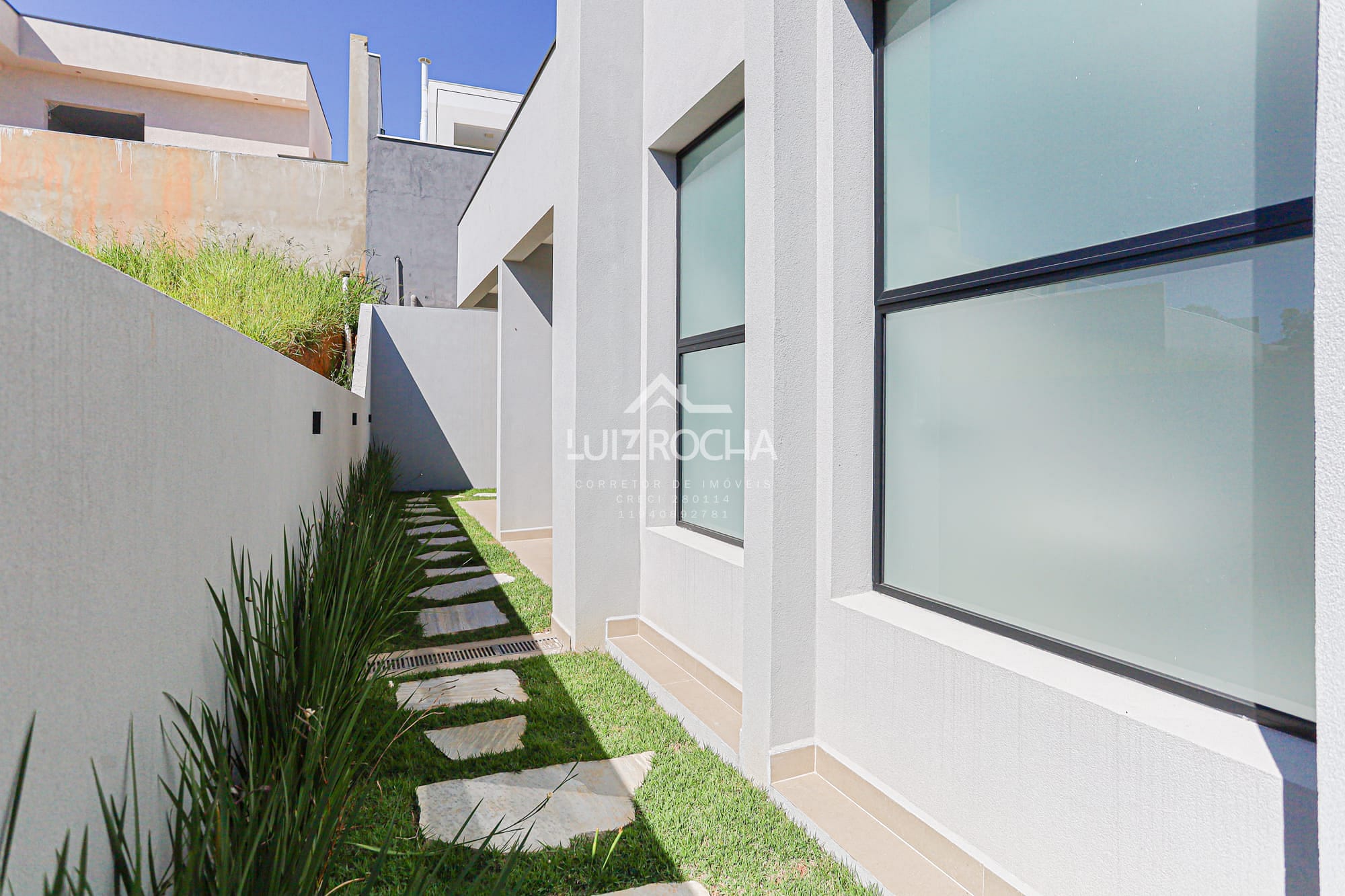 Casa à venda com 4 quartos, 273m² - Foto 29