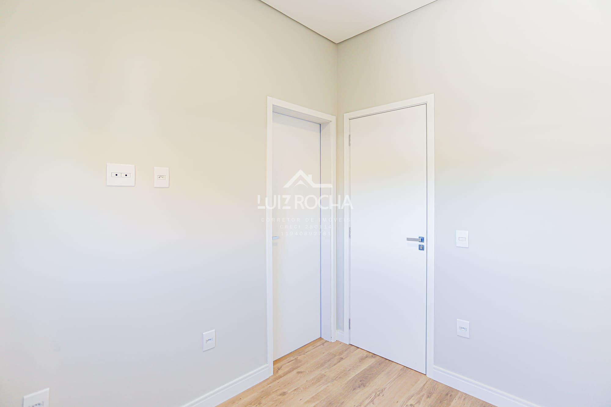 Casa à venda com 4 quartos, 273m² - Foto 34