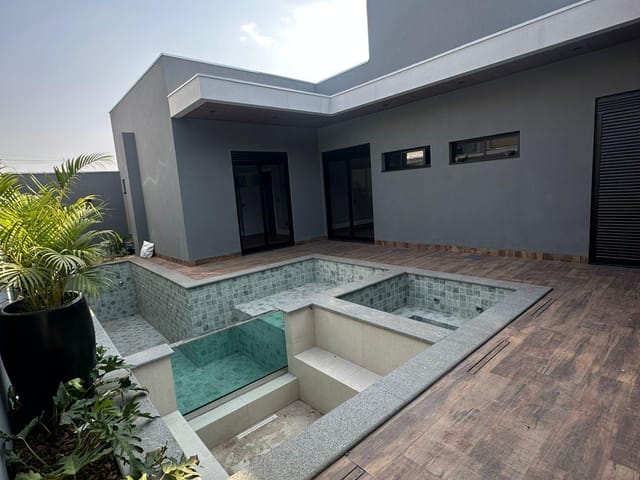 Casa com 339m² 3 quartos e 3 banheiros, à venda, no bairro Porto Madero em Dourados