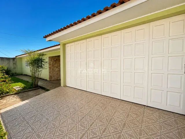 Casa com 276m² 4 quartos e 2 banheiros, à venda, no bairro Ouro Verde em Campo Largo