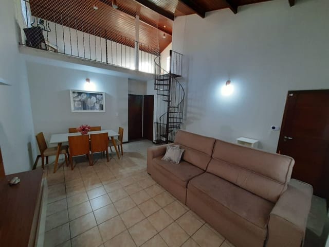 Casa com 250m² 3 quartos e 2 banheiros, à venda, no bairro Jardim das Indústrias em São José dos Campos