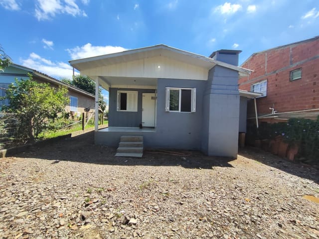 Casa com 115m² 3 quartos e 1 banheiro, à venda, no bairro Basalto em Nova Prata