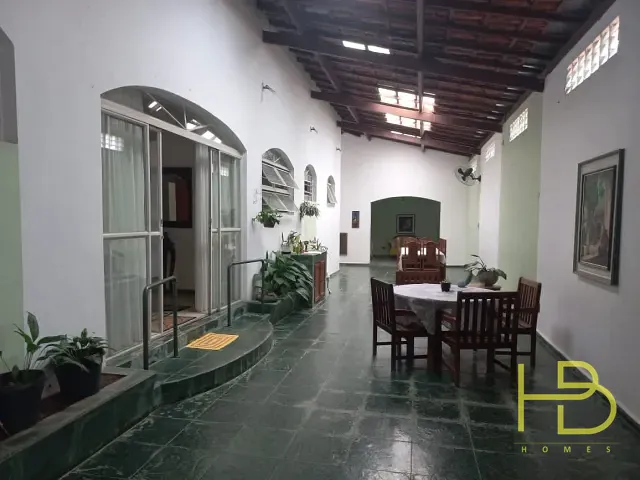 Casa 3 quartos e 2 banheiros, à venda, no bairro Rio Acima em Votorantim